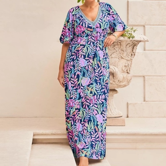 Lilly Pulitzer Dresses & Skirts - LILLY PULITZER Small Manuela Maxi Dress oyster bay navy you’ve been spot…